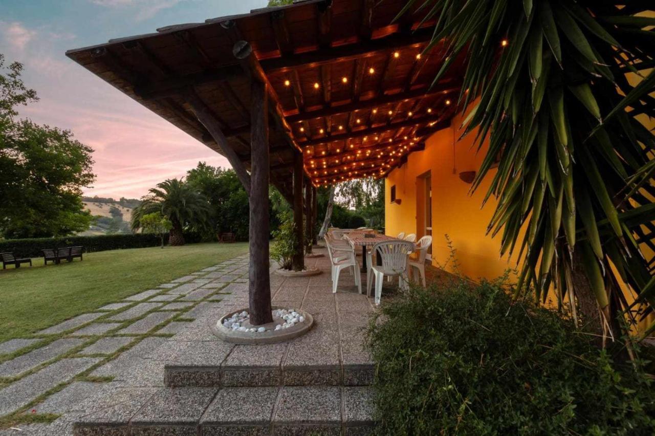 La Meriggia Agriturismo- Ampio Appartamento Con Terrazza Esclusiva อังโกนา ภายนอก รูปภาพ